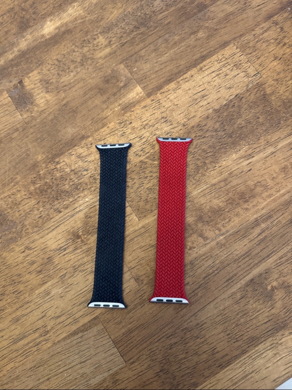 Apple Braided Solo Loop Replacement Bands - Black & Red